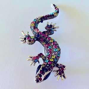 Ladies Lizard Brooch 🦎
